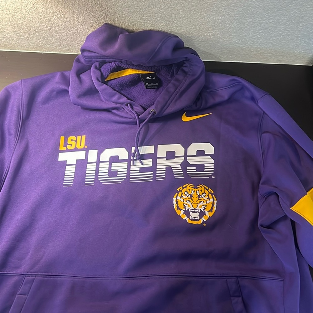 Men’s Nike dri-fit xxl LSU Tigers sweatshirt